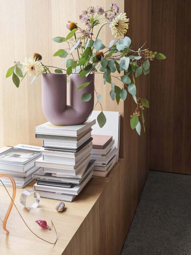 vase Muuto mauve